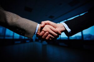 چگونه با تجربه کم برای شروع کار به اعتبار برسیم.